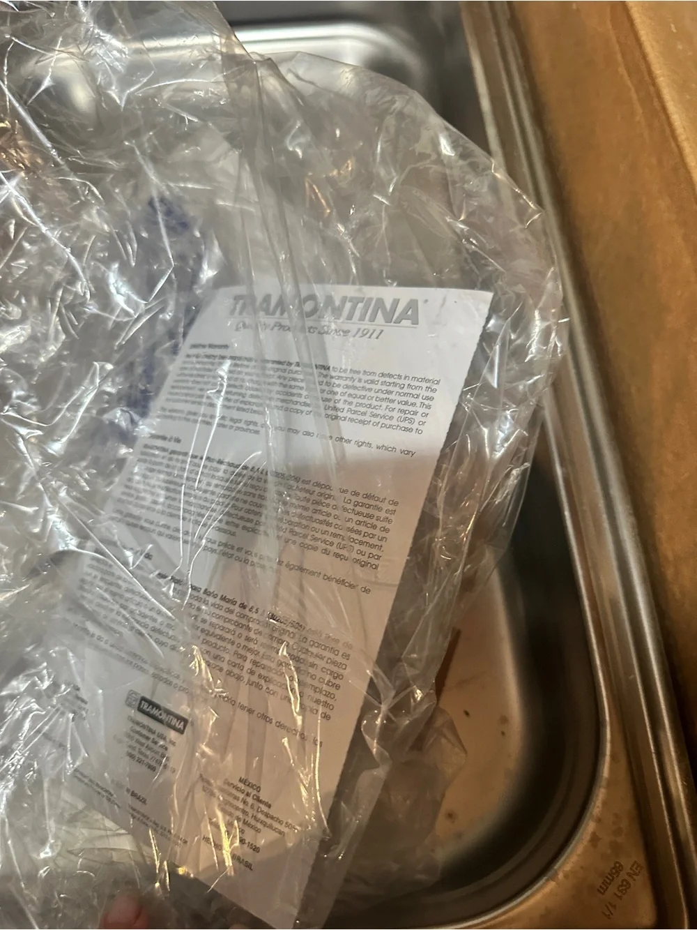 Stainless Steel Roasting Pan with Lid - Sleek Silver Finish